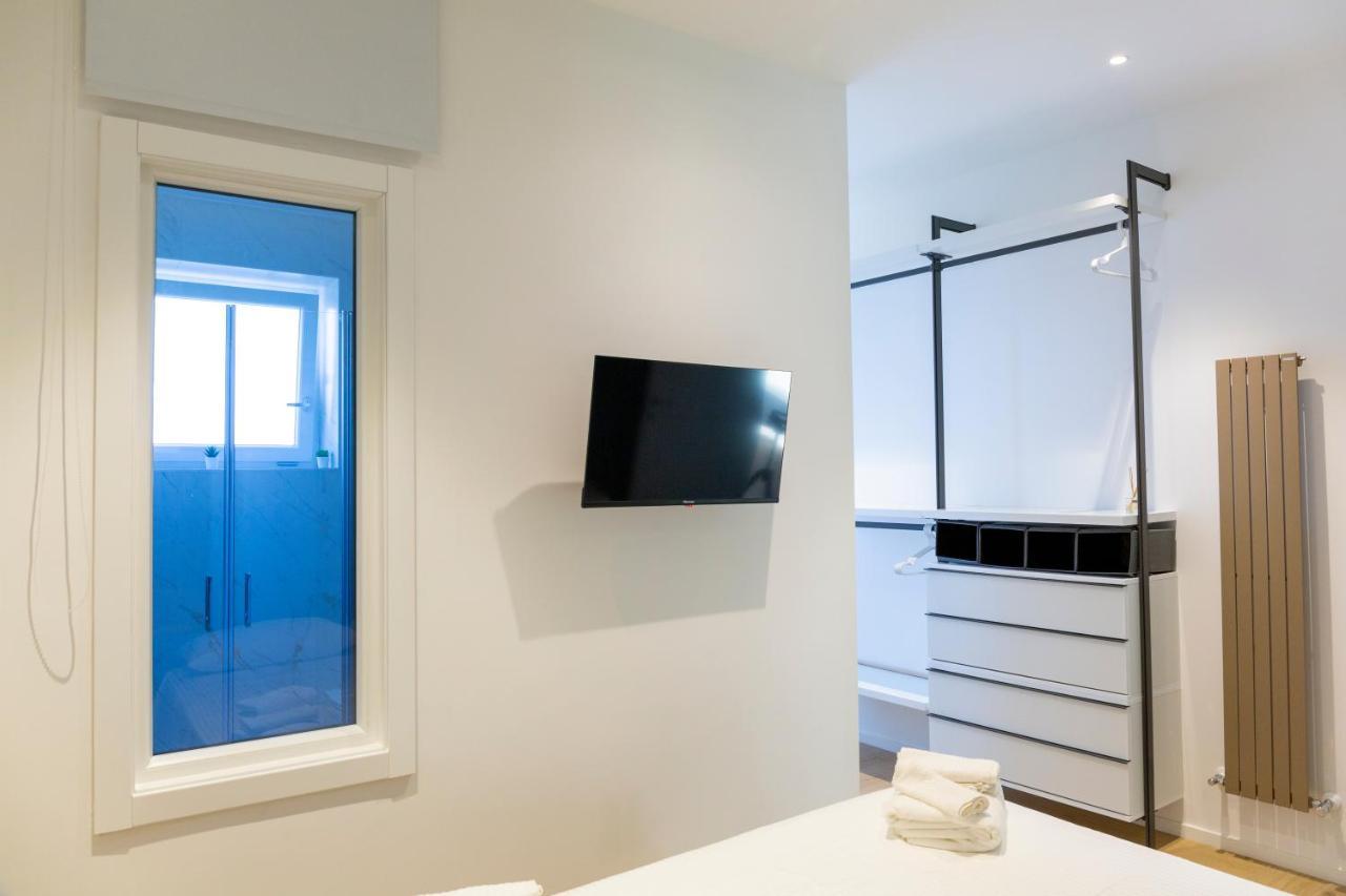 7Th Floor Apartment Фоджиа Экстерьер фото